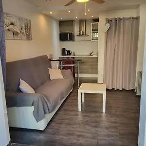 Rdc, Terrasse, Parking , Bandol France